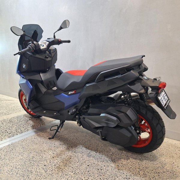 2025 BMW C 400 X ion C 400 image 5