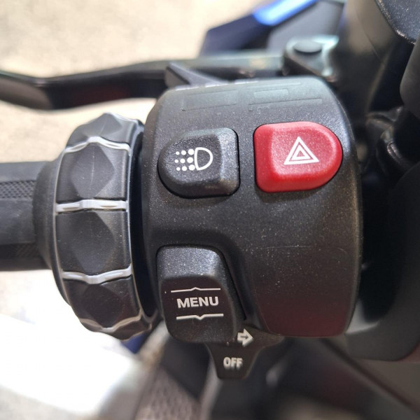 2025 BMW C 400 X ion C 400 image 9