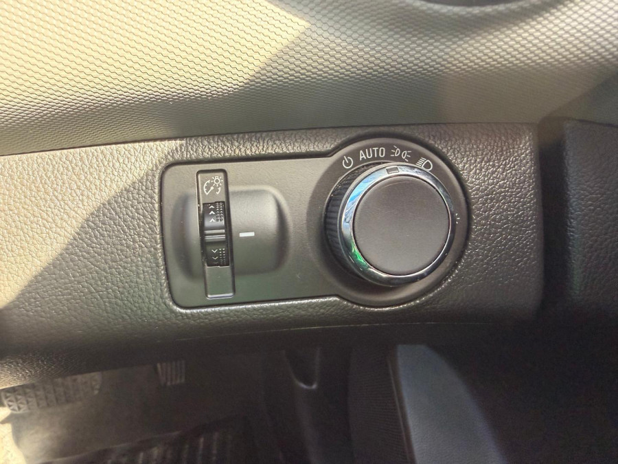 2013 Holden Barina TM CD Hatch Image 24