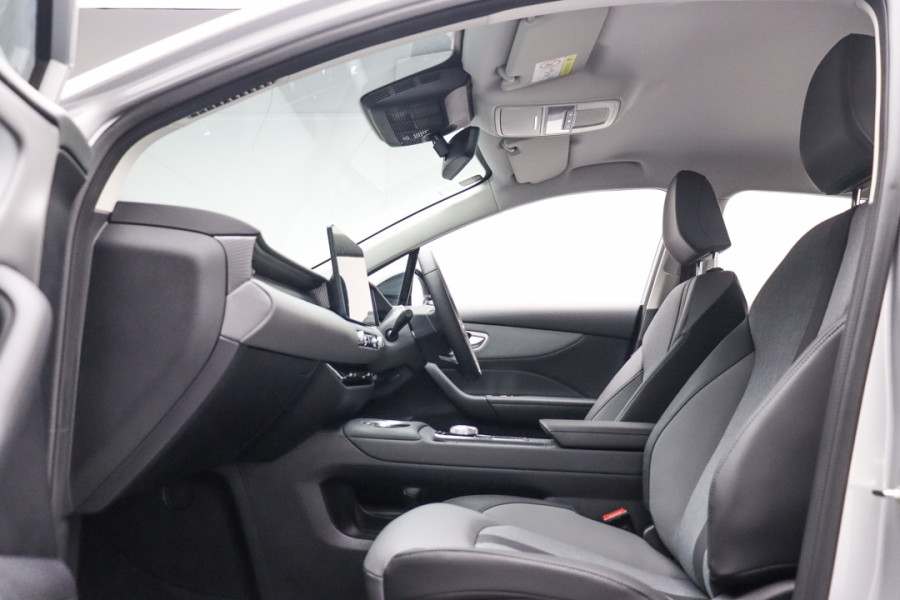 2026 MG MG4 AH4E Essence 64 Hatch Image 19