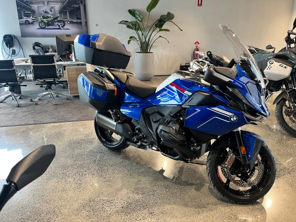2026 BMW R 1300 RT Impulse R 1300 image 3