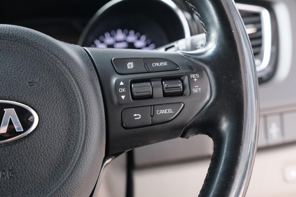 2017 MY18 Kia Carnival YP SLi Van Image 16