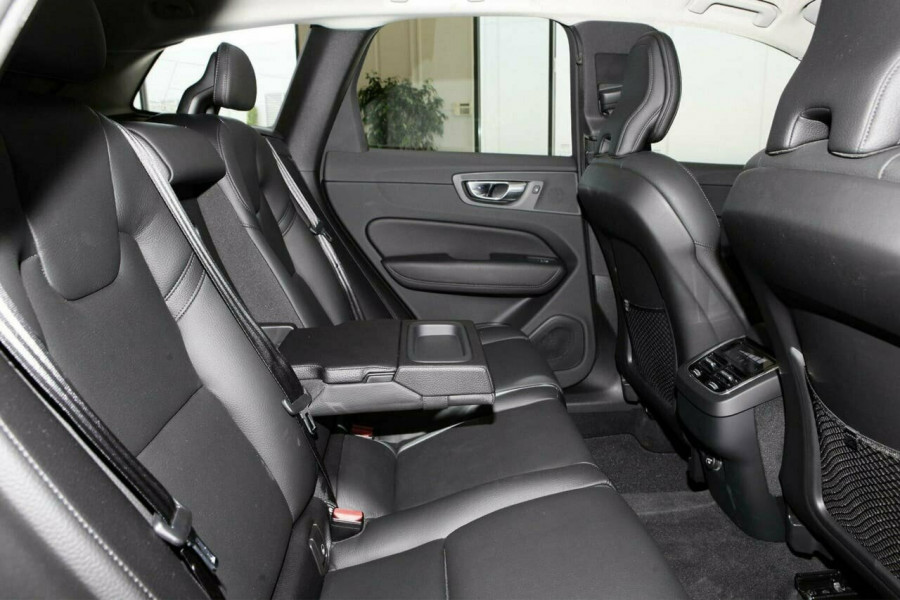 2019 Volvo XC60 UZ MY19 D4 AWD Inscription Suv Image 8