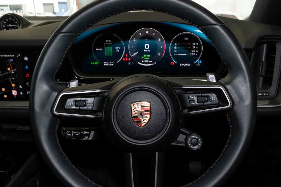 2025 Porsche Cayenne E-Hybrid SUV