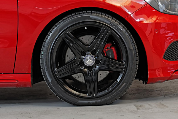 2014 Mercedes-Benz A-Class W176 A250 Sport Hatch image 20