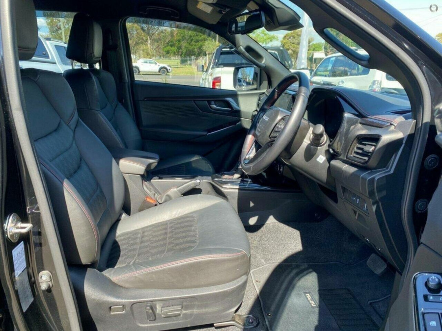 2024 Isuzu D-MAX RG X-TERRAIN Ute Image 21