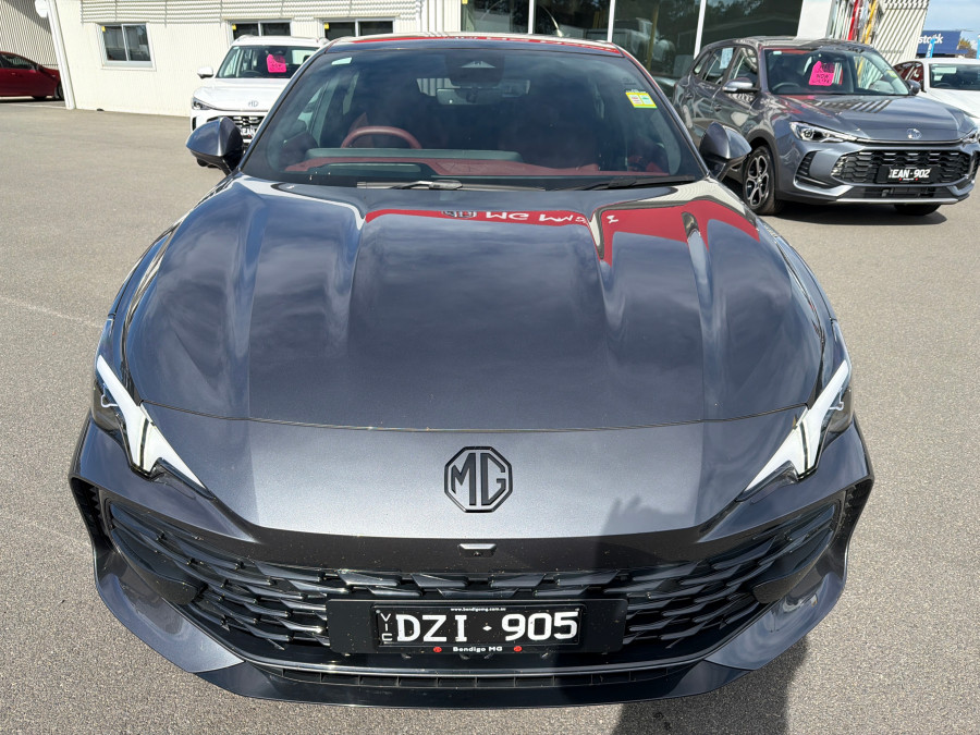2025 MG MG7  Essence Sedan Image 2