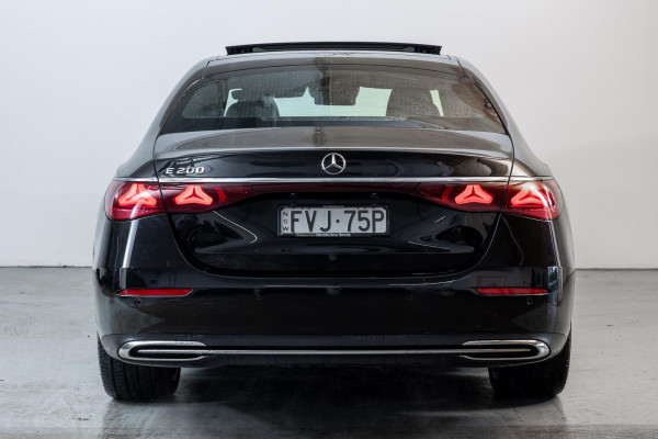 2025 Mercedes-Benz E-Class W214 E200 Sedan image 5
