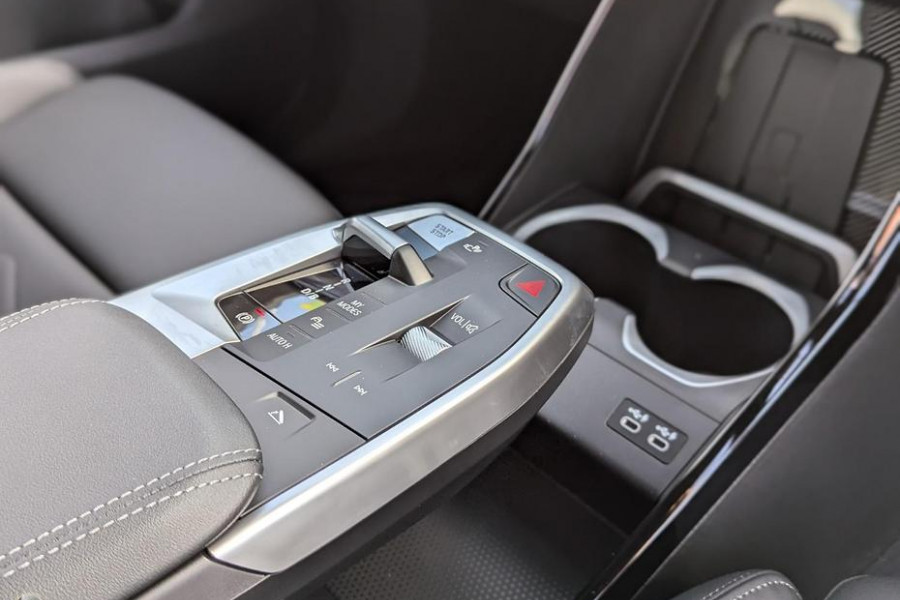 2024 BMW iX2 U10 EDRIVE20 SUV Image 7