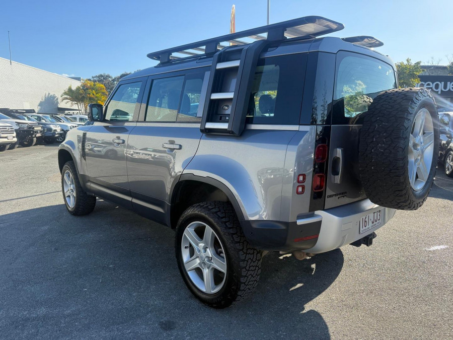 2020 Land Rover Defender L663 110 D240 SE SUV Image 9