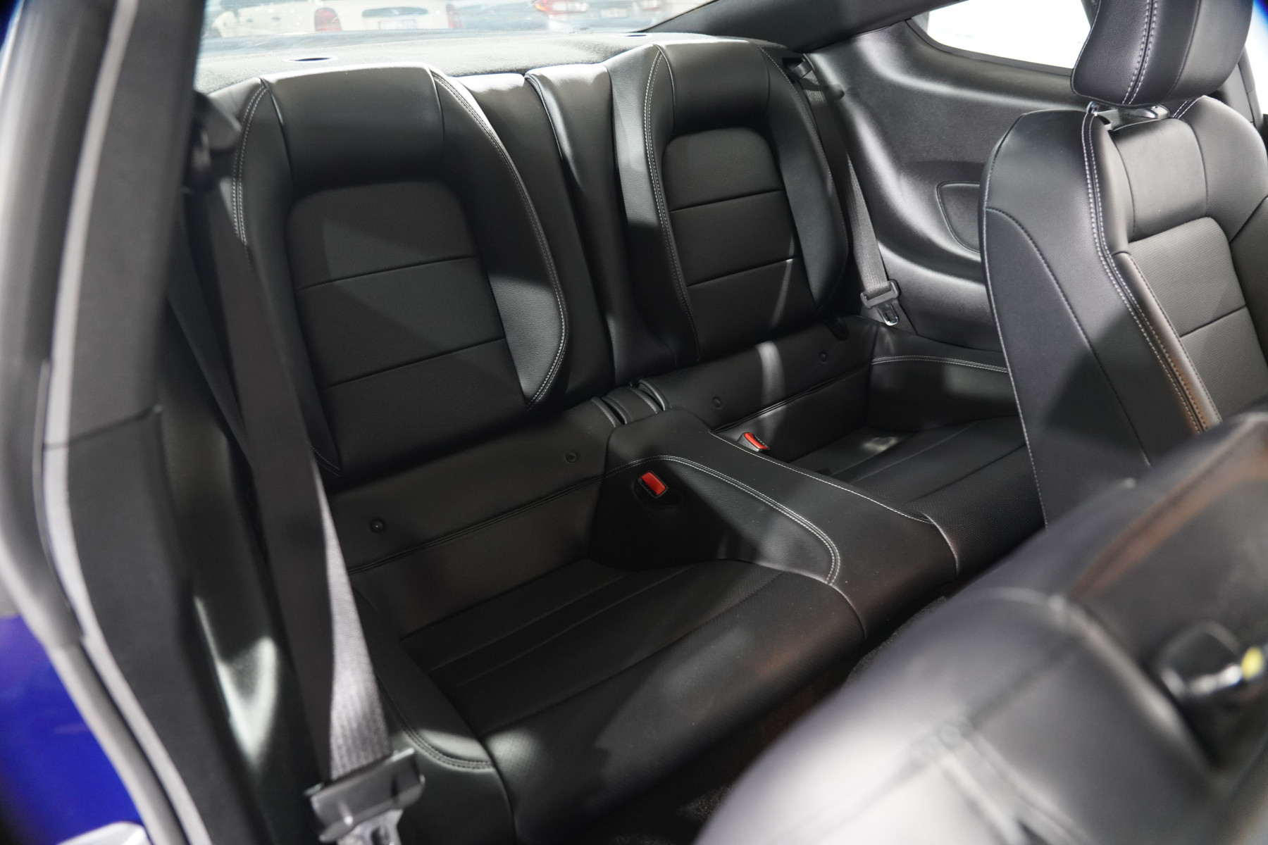 2016 Ford Mustang Fastback Gt 5.0 V8 Coupe Image 25