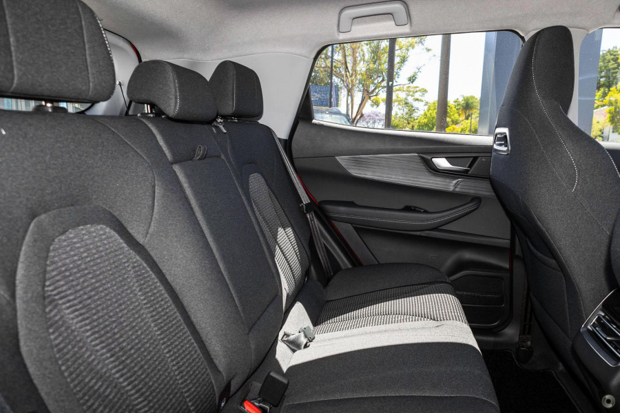 2026 Chery Tiggo 4  Hybrid Urban SUV Image 8