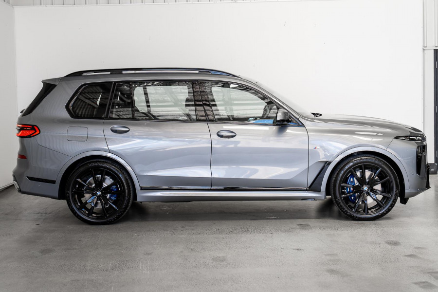 2025 BMW X7 G07 LCI xDrive40i M Sport SUV