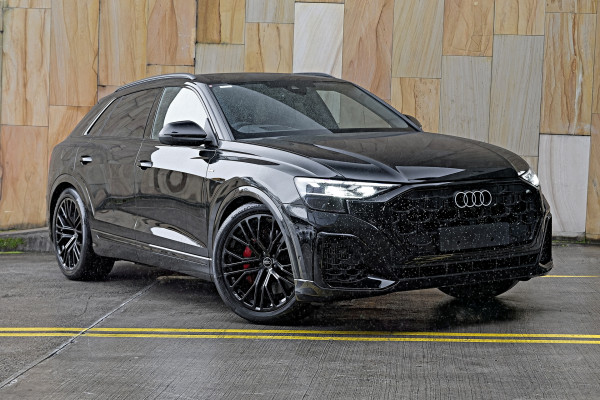 Audi Q8 TFSI e 360kW S line | PHEV F1