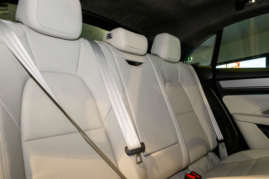 2024 MY25 Porsche Macan SUV