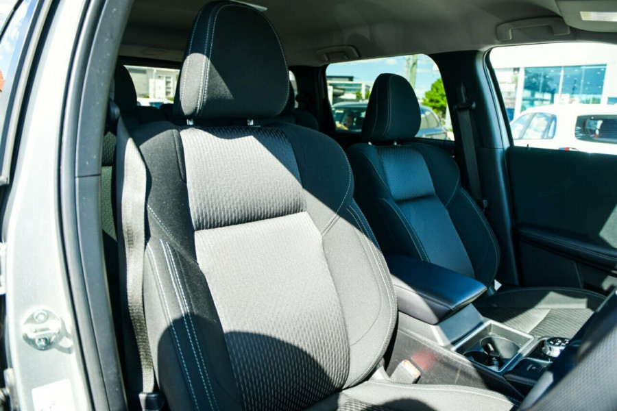 2023 MY24 Mitsubishi Outlander ZM LS SUV Image 20