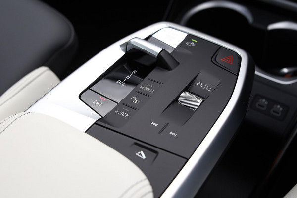 2025 BMW X1 U11 xDrive20i M Sport SUV image 19