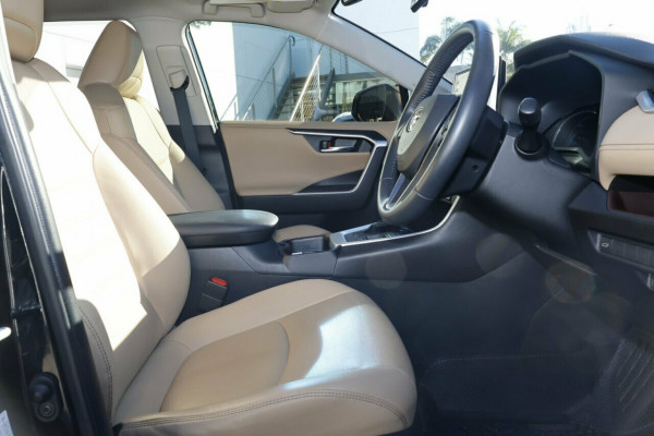 2021 Toyota RAV4 MXAA52R Cruiser SUV Image 8