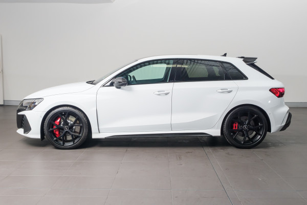 2026 MY25 Audi RS 3 GY  Hatch image 3