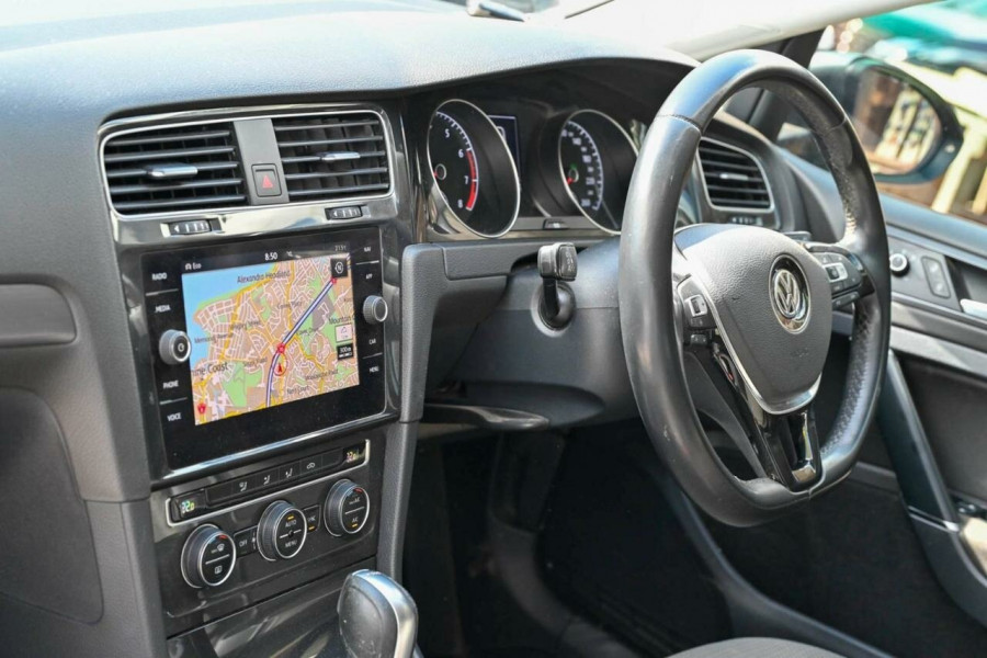 2018 MY19 Volkswagen Golf 7.5 110TSI Comfortline Hatch Image 18