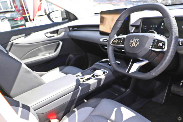 2025 MG MGS5 EV ZS3EM Essence 62 SUV Image 5