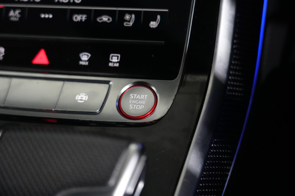 2020 Audi SQ7 TDI SUV Image 18