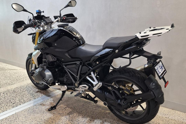 2024 BMW R 1250 R Triple Black R 1250