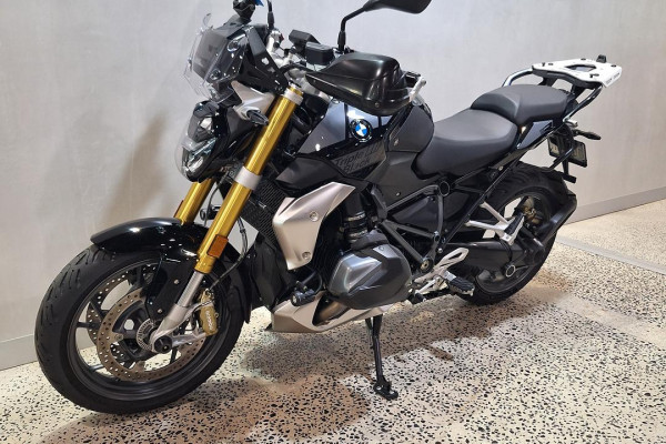 2024 BMW R 1250 R Triple Black R 1250