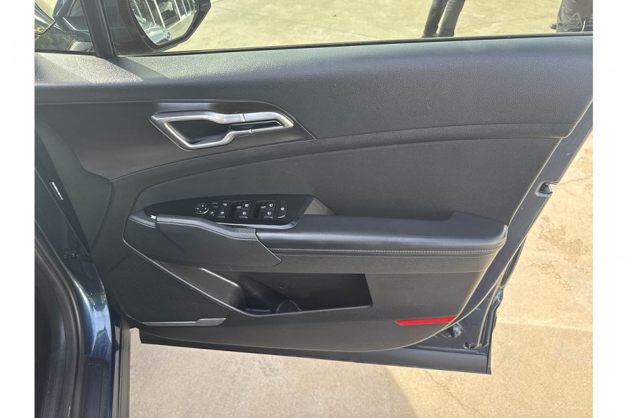 2021 Kia Sportage NQ5 SX SUV Image 18