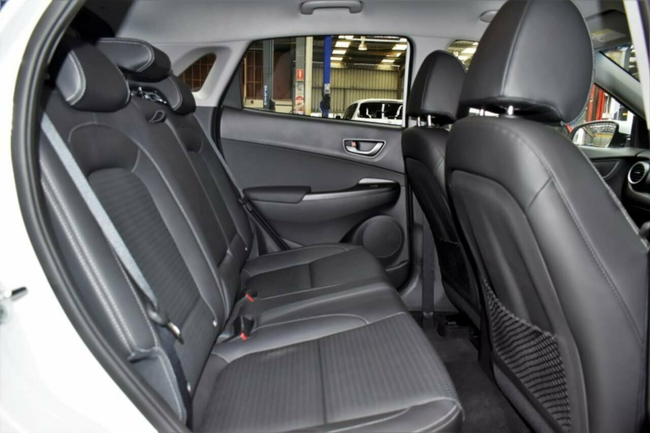 2020 Hyundai Kona OS.3 Elite SUV Image 16