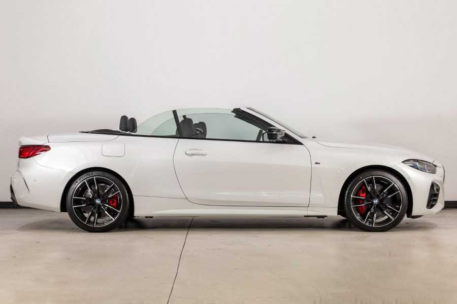 2025 BMW 4 Series G23 LCI M440i xDrive Convertible
