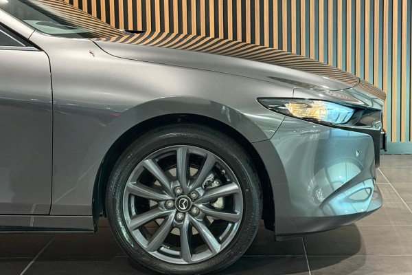2025 Mazda 3 BP Series G20 Evolve Hatch Image 6