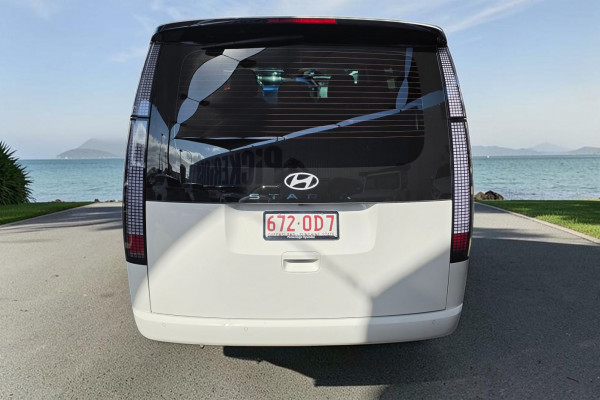 2025 MY26 Hyundai Staria US4.V3 SUV Image 6
