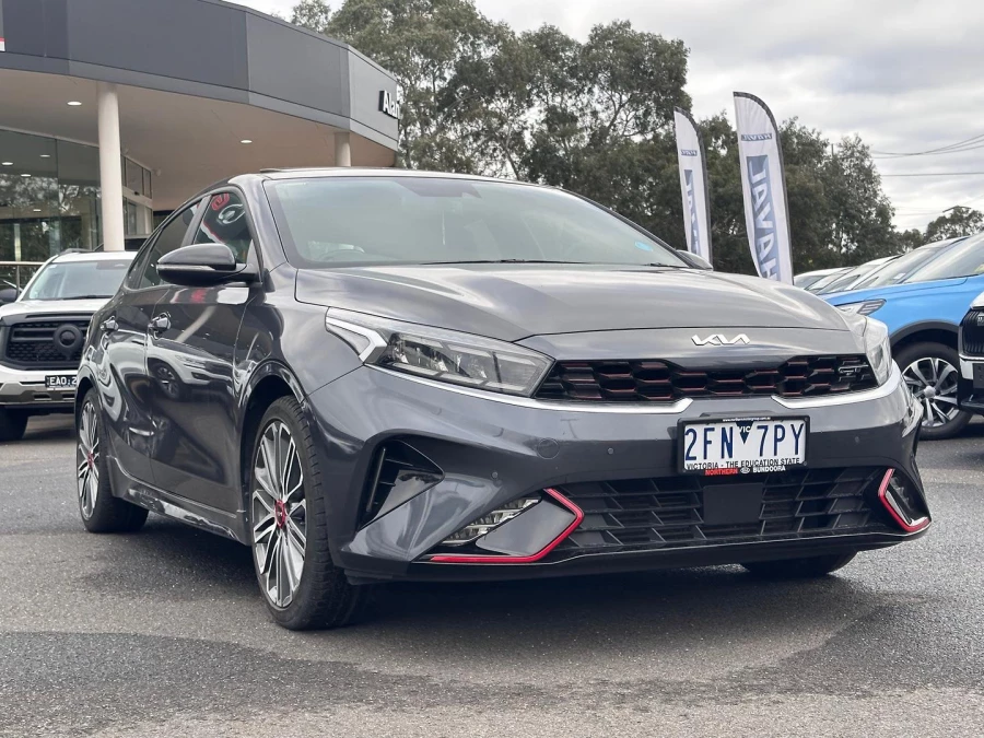 2022 Kia Cerato BD GT Hatch Image 2