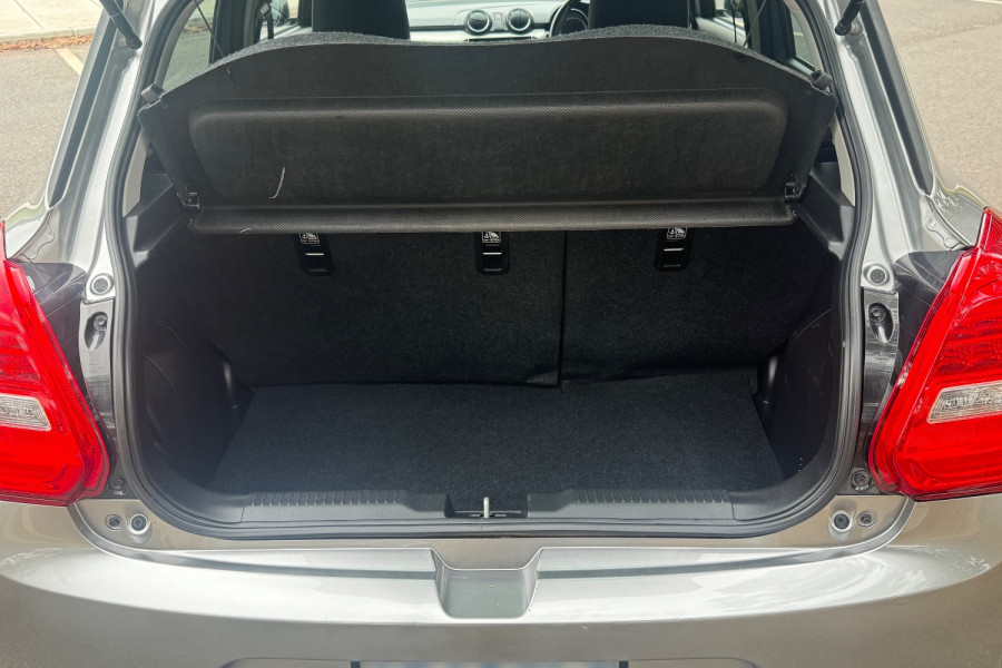 2019 Suzuki Swift AZ GL Navigator Hatch Image 10