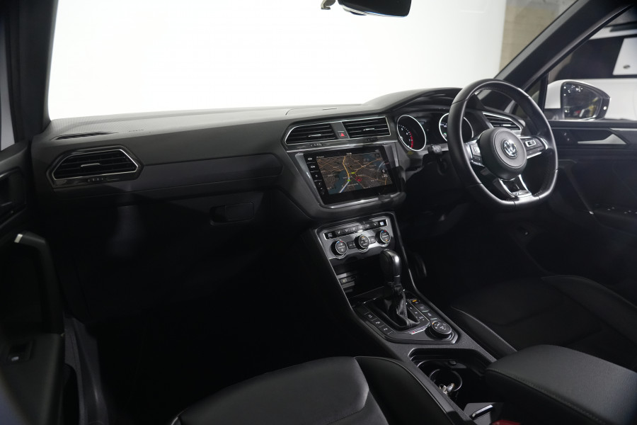 2017 Volkswagen Tiguan 162TSI R-Line SUV Image 13