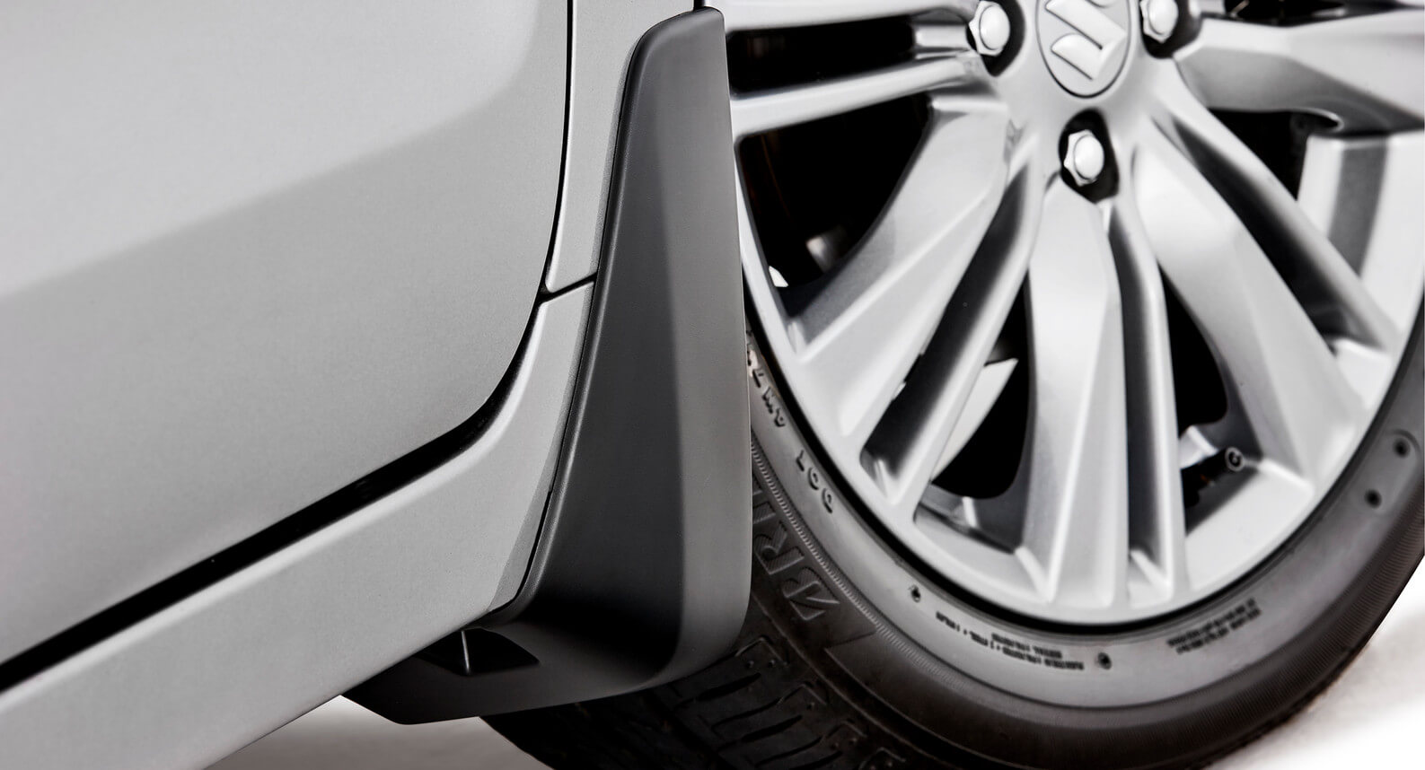 Baleno - Mud Flap Rigid, Front