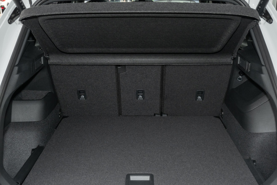 2026 Volkswagen Tiguan CT 195TSI R-Line SUV Image 19