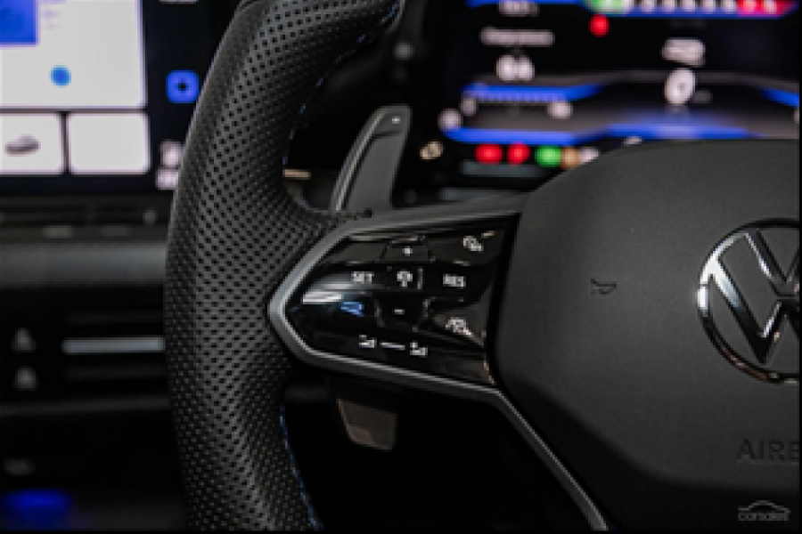 2024 Volkswagen Golf 8 R Hatch Image 10