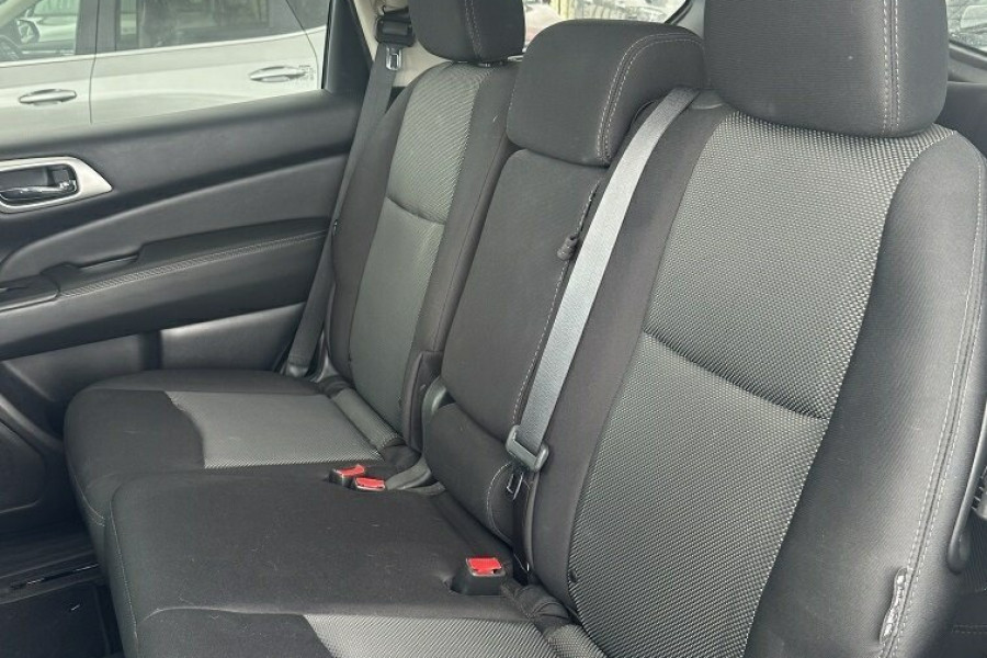 2019 Nissan Pathfinder R52 Series III ST SUV Image 28