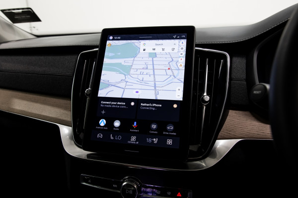 2025 Volvo XC90 L Series Ultra B5 Bright SUV Image 15