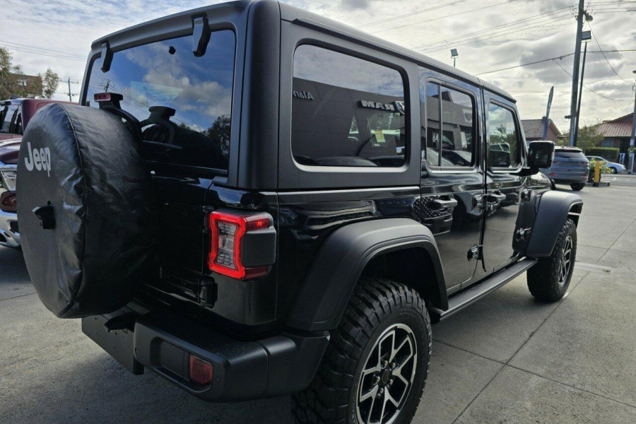 2024 Jeep Wrangler JL Unlimited Rubicon SUV Image 9