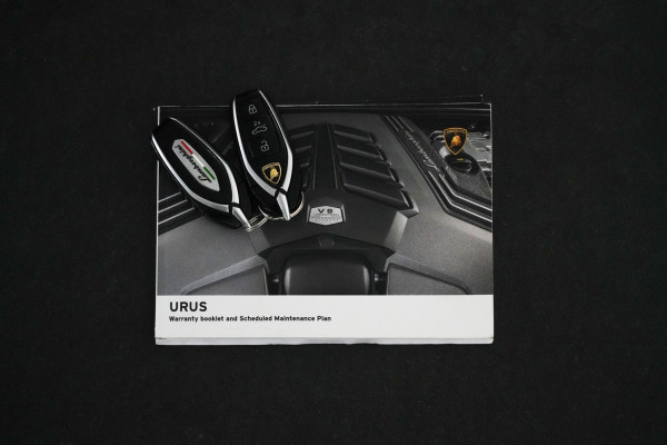 2022 Lamborghini Urus SUV Image 60