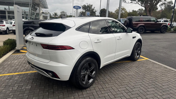 2024 MY24.75 Jaguar E-PACE X540 R-Dynamic SE SUV image 5