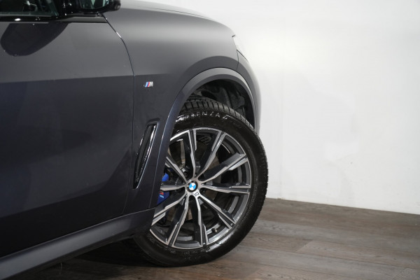 2021 BMW X5 xDrive30d SUV Image 11