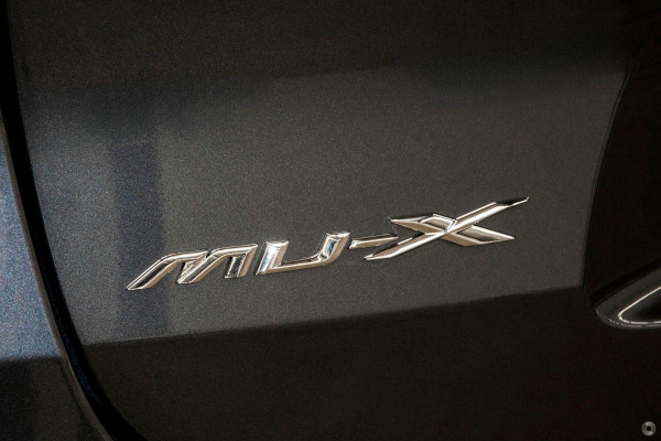 2026 MY25.5 Isuzu MU-X RJ LS-M SUV Image 9