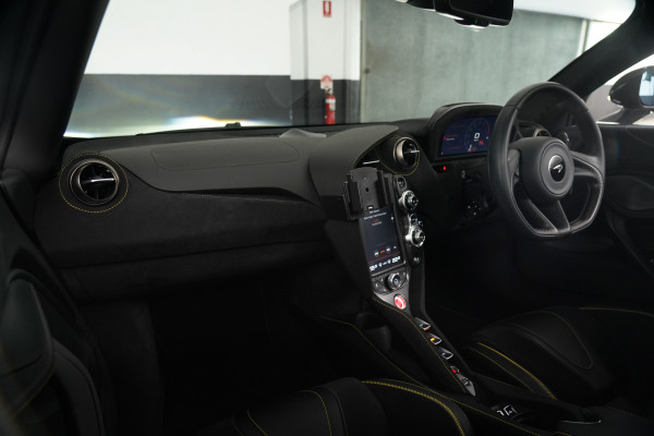 2023 McLaren 720S  Performance Spider Convertible Image 29