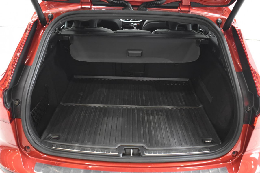 2019 Volvo V60 (No Series) MY20 T5 R-Design Wagon Image 19