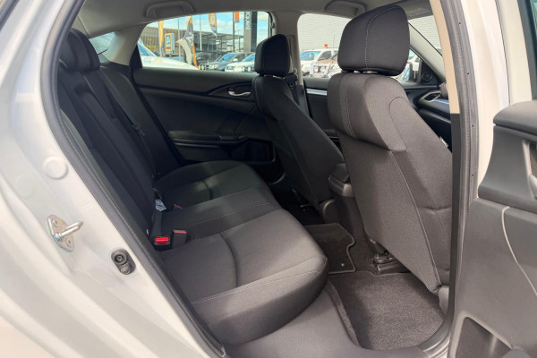 2019 Honda Civic 10th Gen VTi-S Sedan Image 13