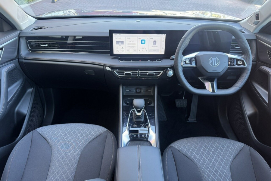 2024 MY24.5 MG HS AS33 Vibe SUV Image 12